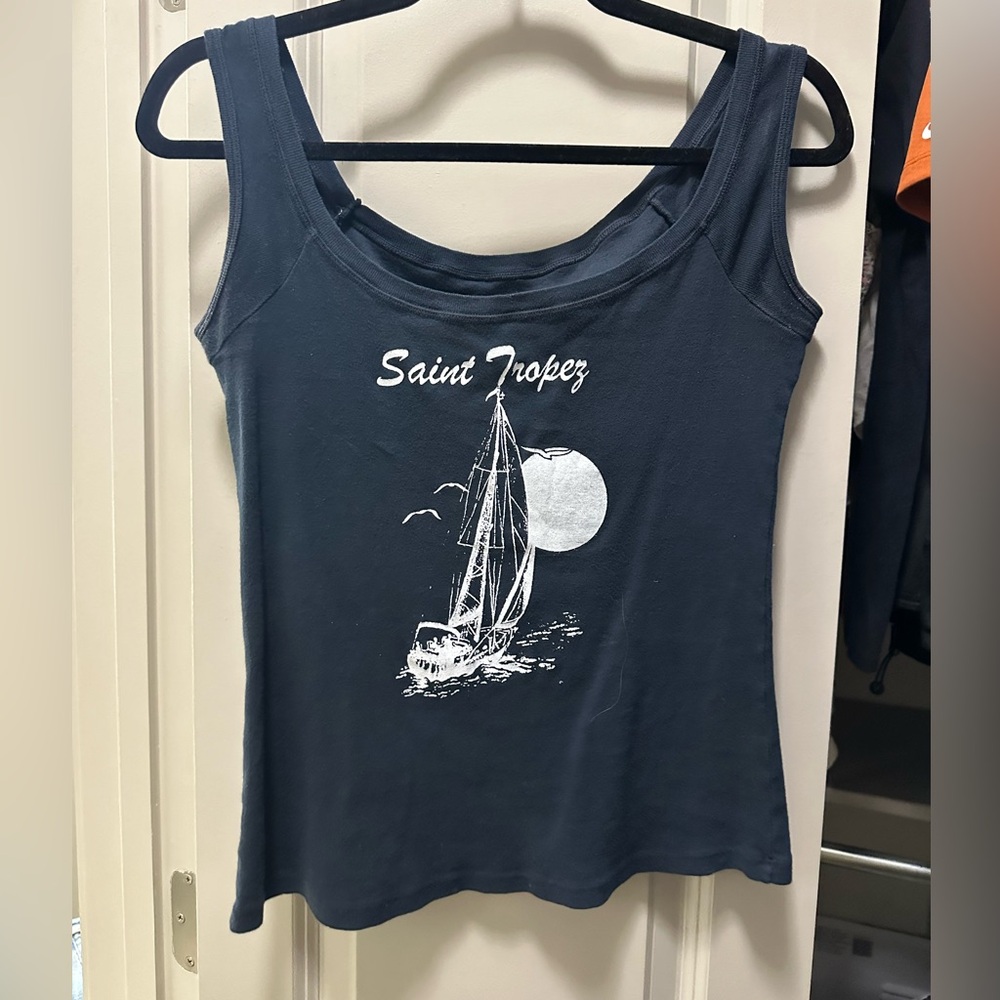 Brandy Melville wide neck tank
